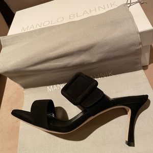 MANOLO BLAHNIK Gable Black Mule